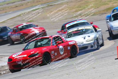 media/May-01-2022-CalClub SCCA (Sun) [[03a481c204]]/Group 5/Race (Offramp)/